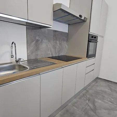 Ospedale Brotzu Апартаменты *